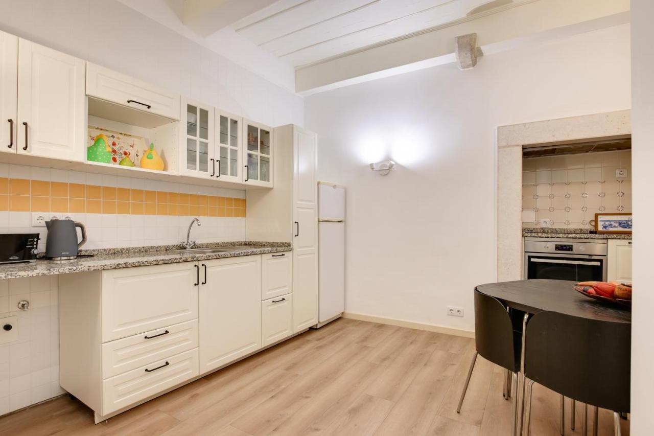 Charming New Apartment In The Heart Of Lisabona Exterior foto